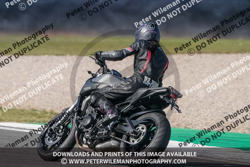donington no limits trackday;donington park photographs;donington trackday photographs;no limits trackdays;peter wileman photography;trackday digital images;trackday photos